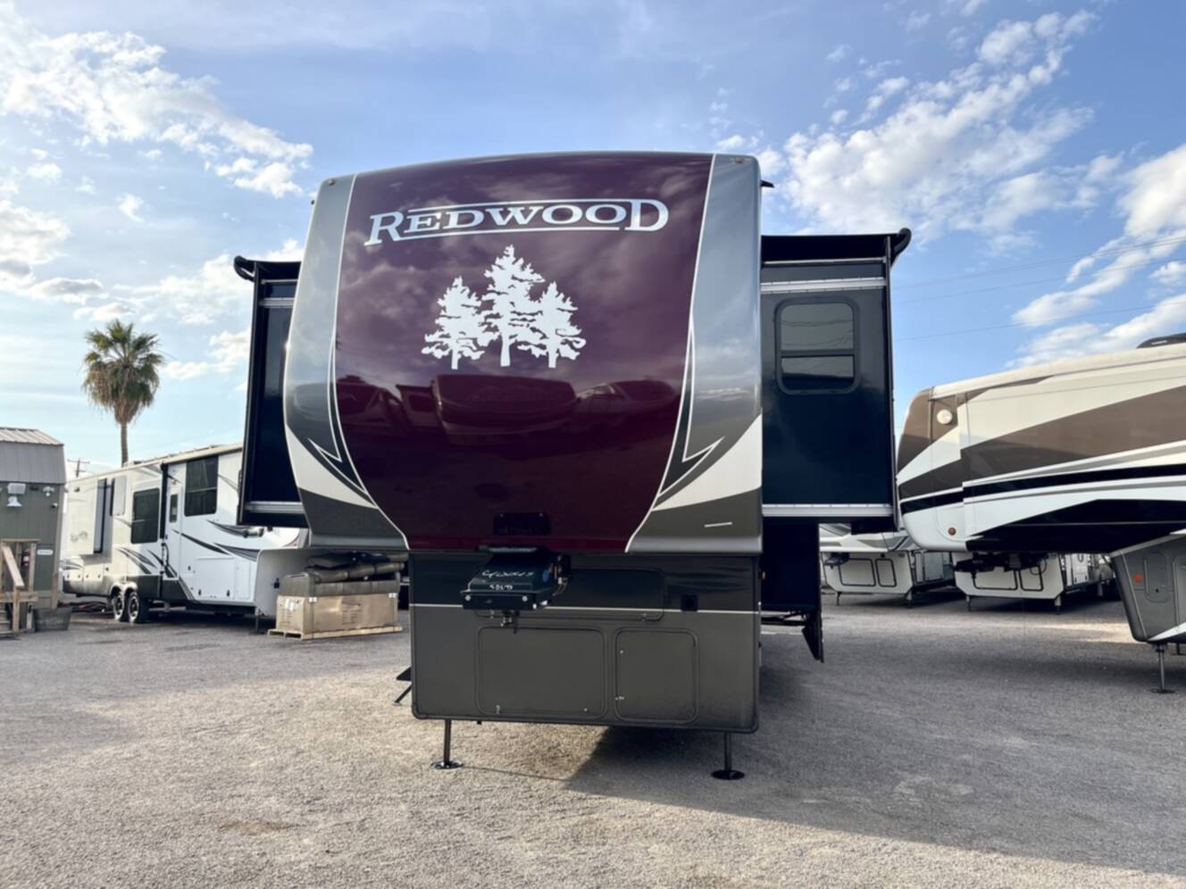 A photo of this 2024 Redwood REDWOOD RW4200FL