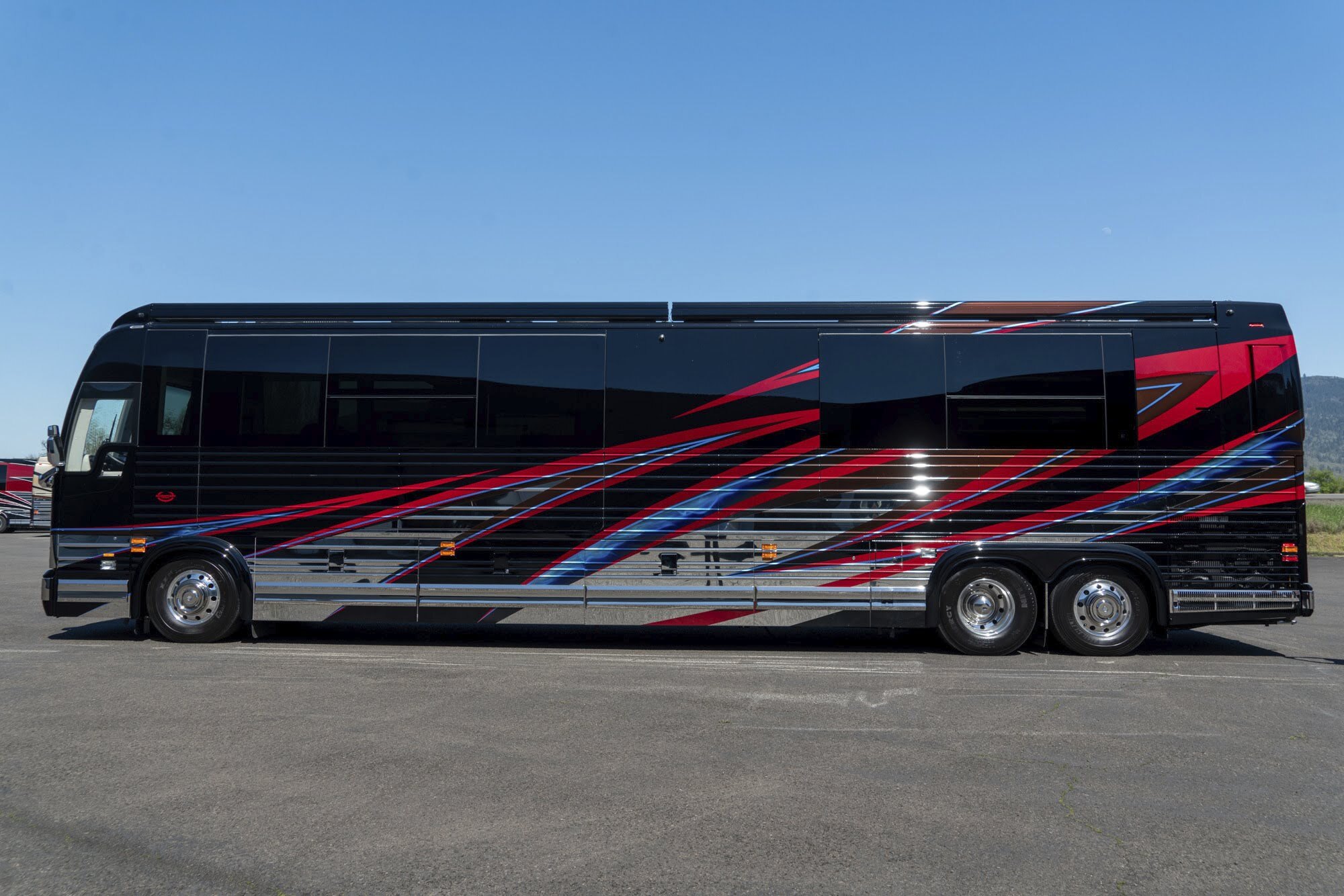 2023 Prevost MARATHON COACH in duluth GA