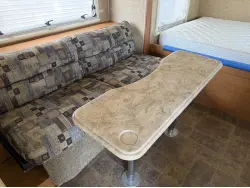 2011 HEARTLAND EDGE M18