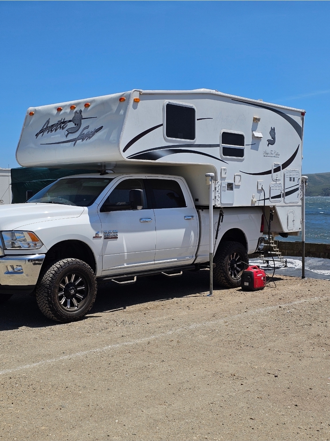 2008 Northwood Mfg ARCTIC SILVER FOX EDITION 35 5Z RV