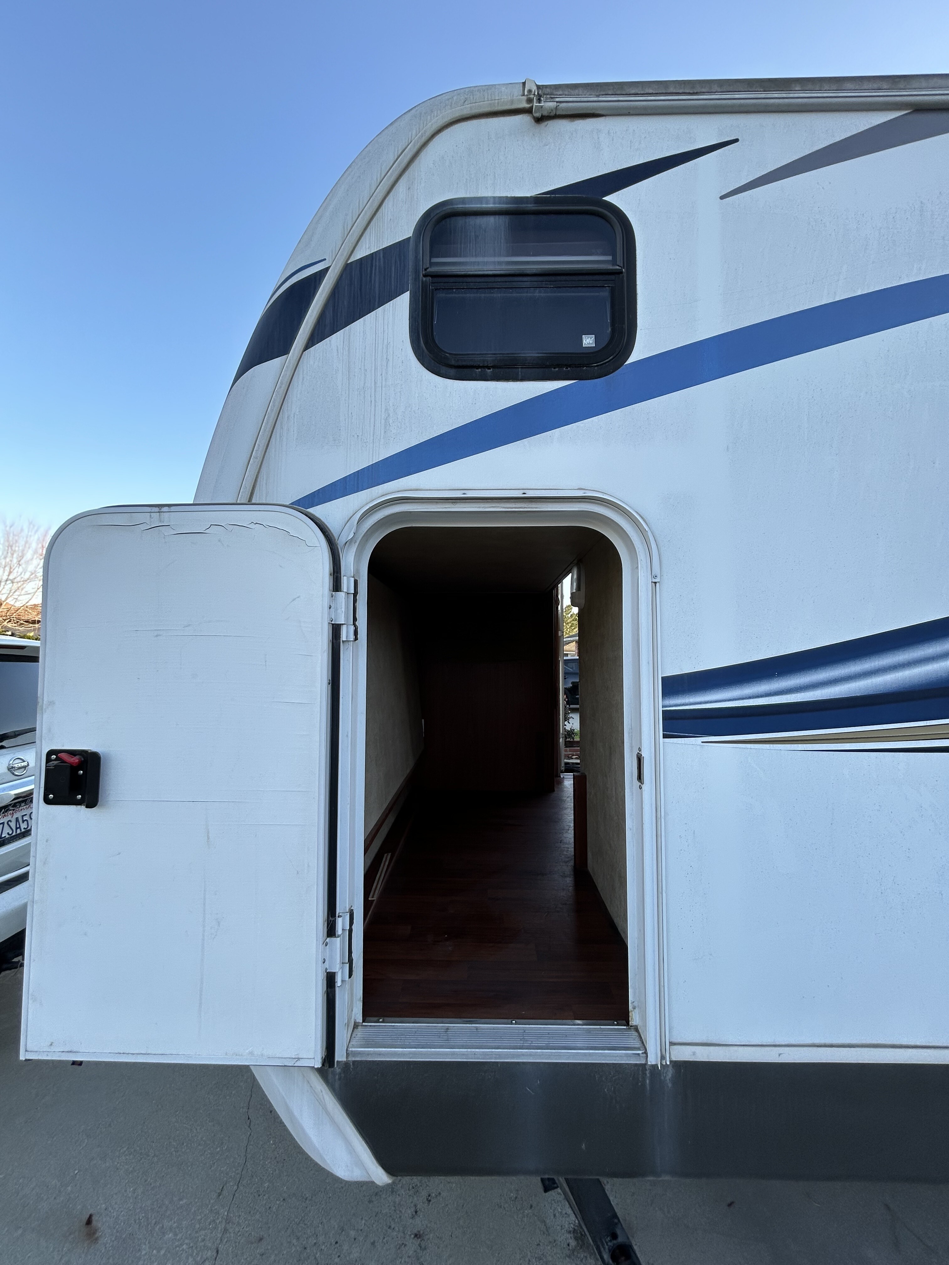 2012 Keystone OUTBACK SUPER-LITE 210RS in montclair CA