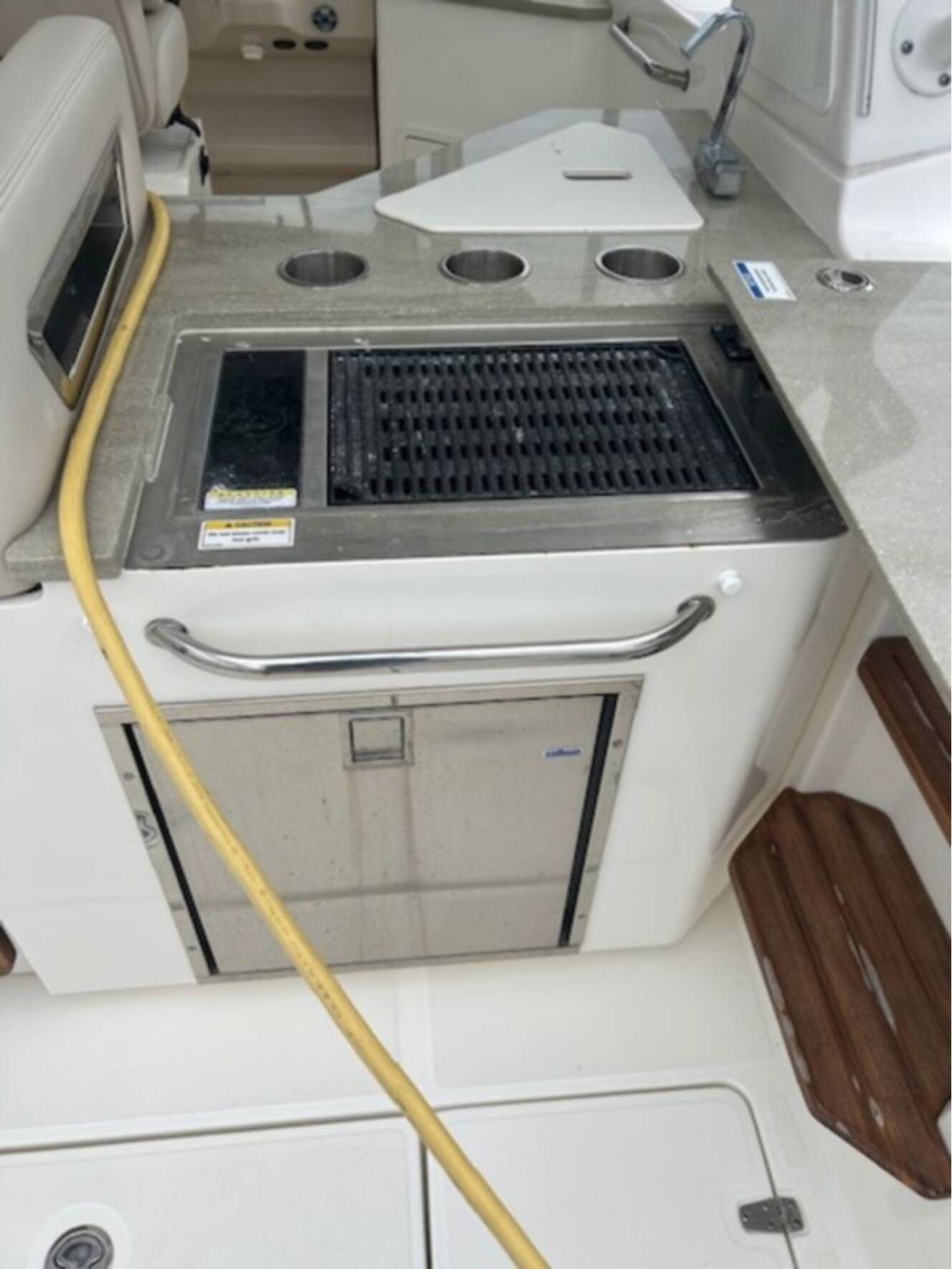 A photo of this 2024 Boston Whaler 350 Realm