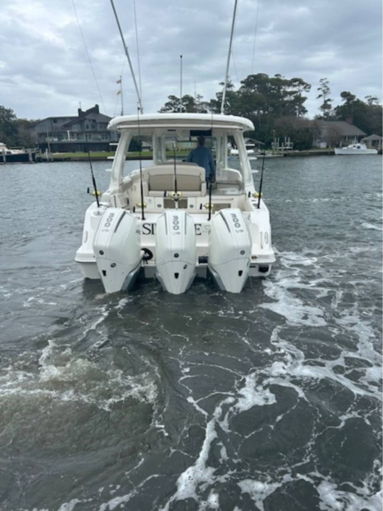 A photo of this 2024 Boston Whaler 350 Realm