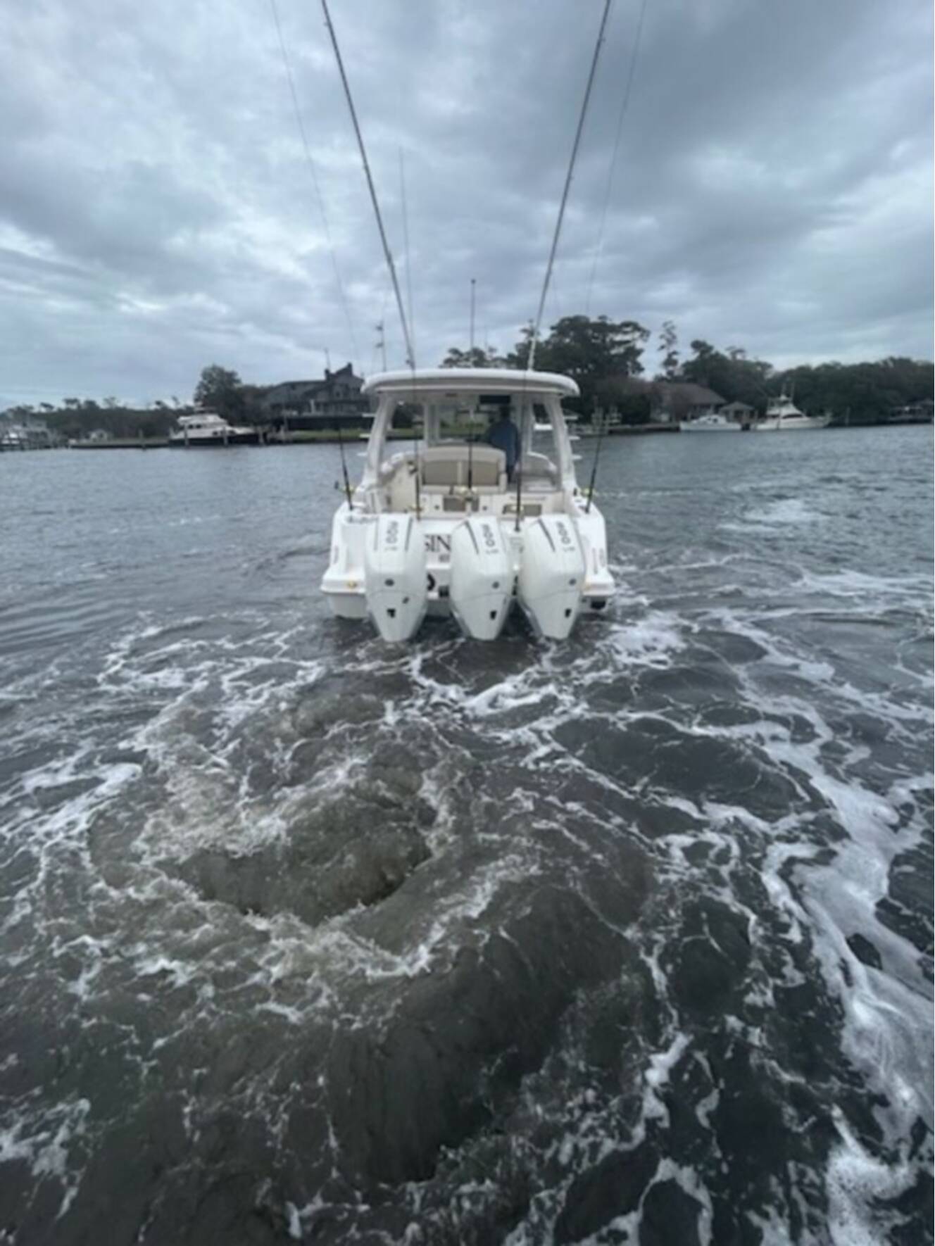A photo of this 2024 Boston Whaler 350 Realm