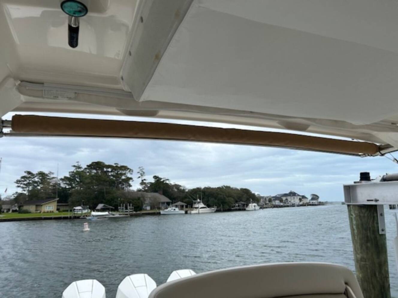 A photo of this 2024 Boston Whaler 350 Realm