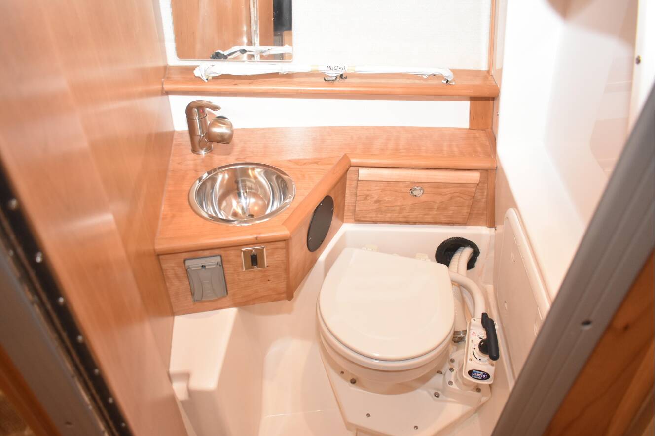 A photo of this 2026 Cutwater C-248 Coupe