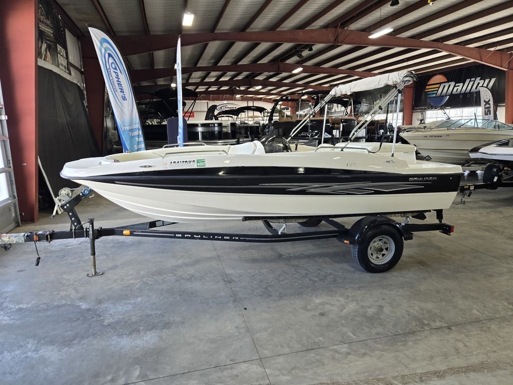 2011 Bayliner 197 SD in fort smith AR