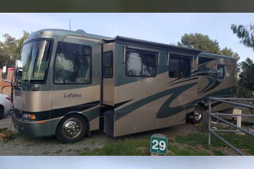 2005 Monaco LAPALMA 37PBD in apple valley CA