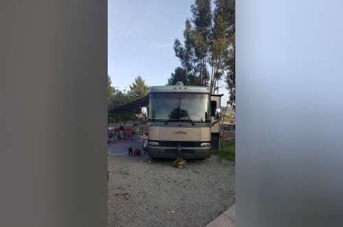 2005 Monaco LAPALMA 37PBD in apple valley CA