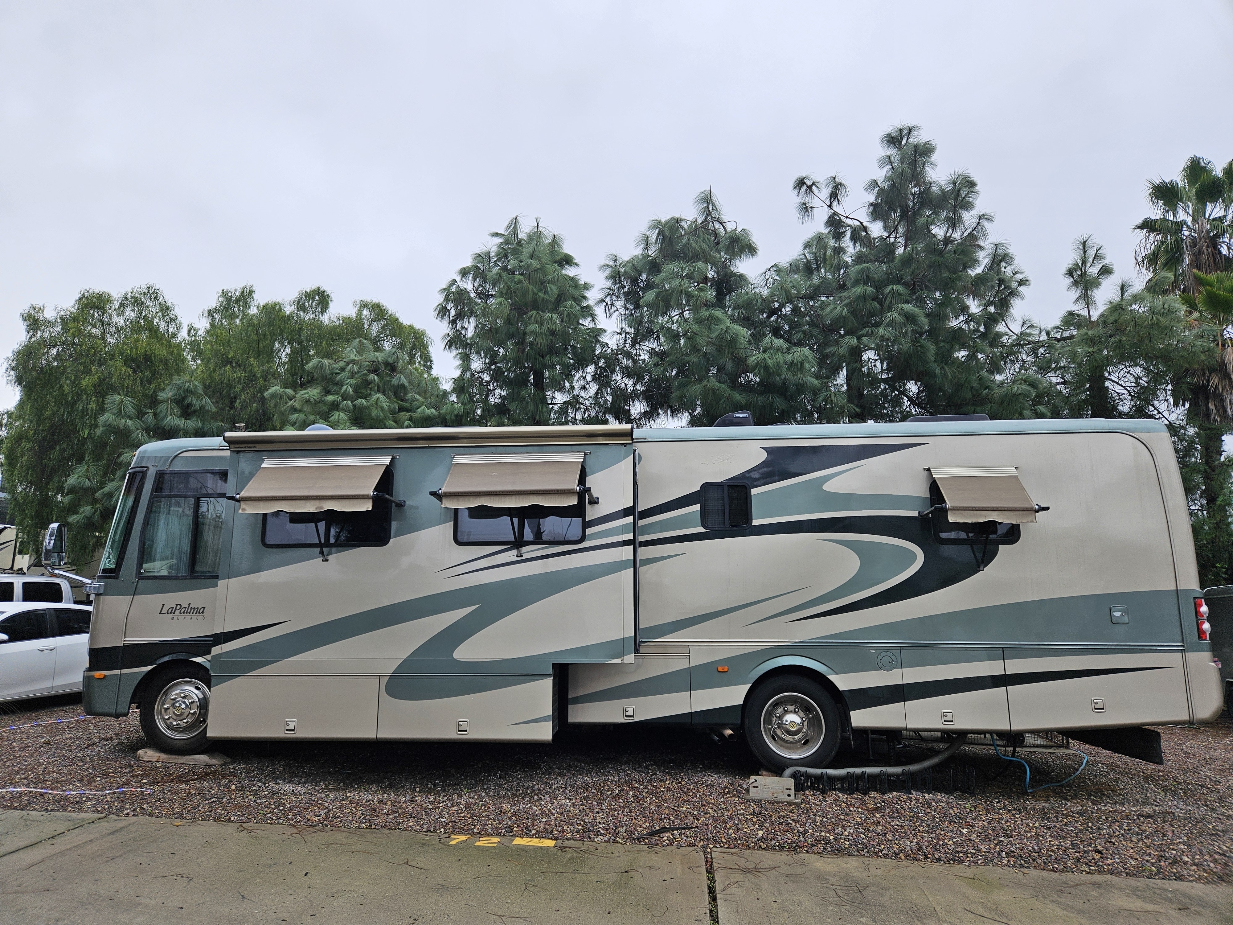 2005 Monaco LAPALMA 37PBD in apple valley CA
