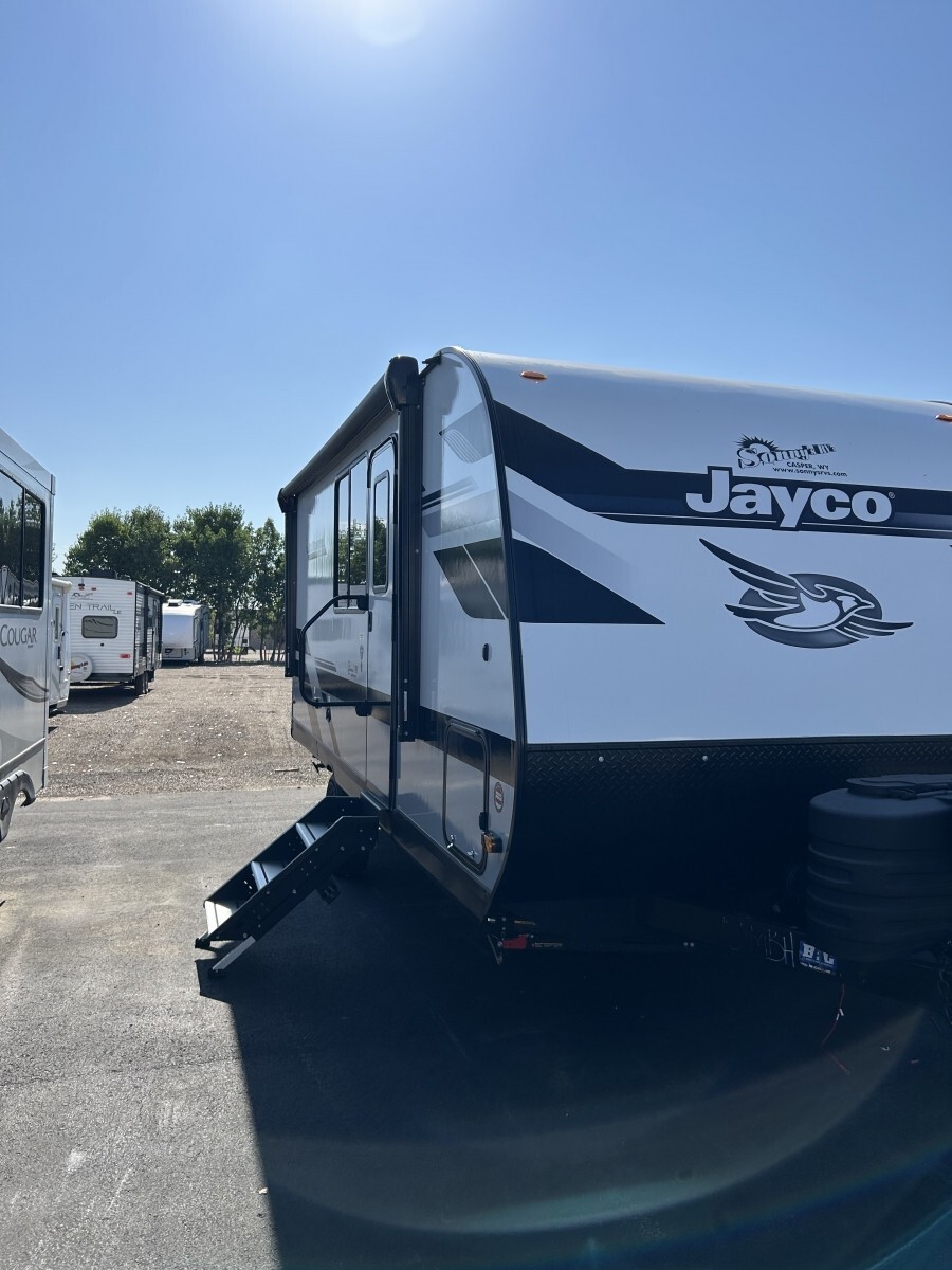 2025 Jayco Jay Feather Air 18MBH in evansville WY