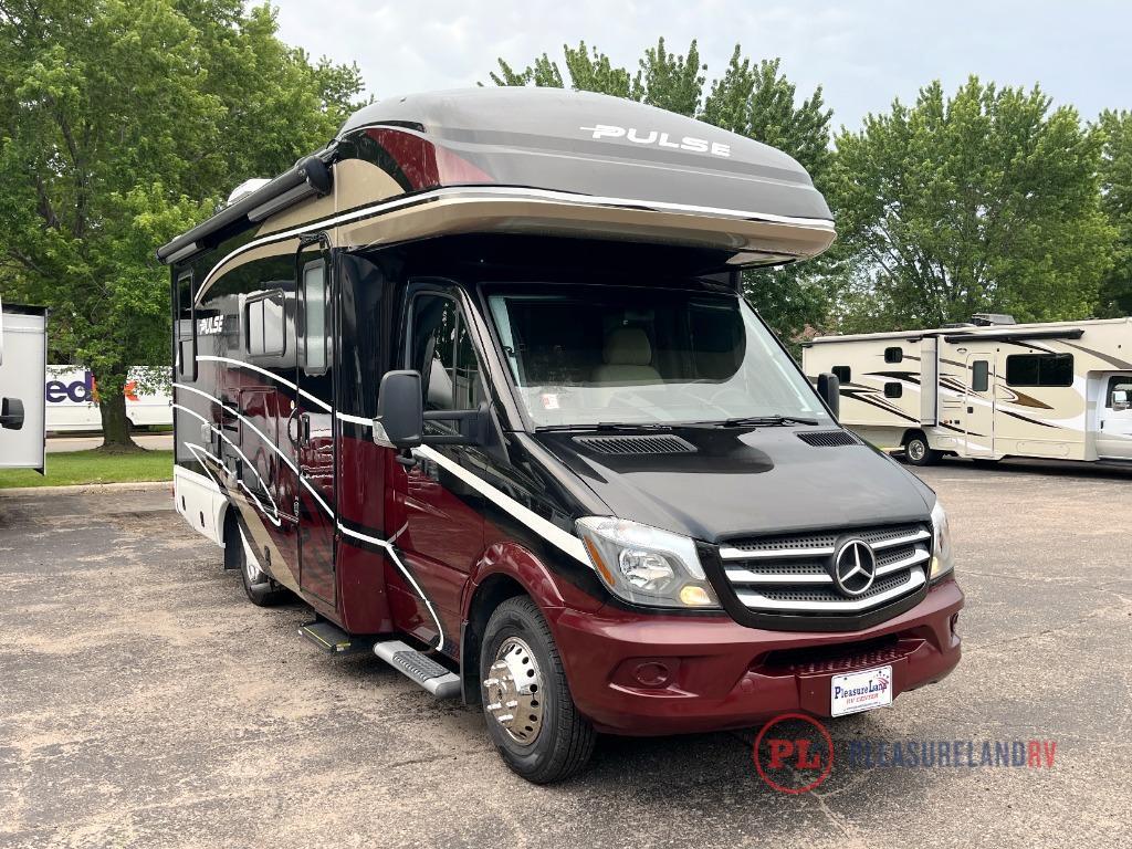 2019 Fleetwood Rv Pulse 24A in shakopee MN