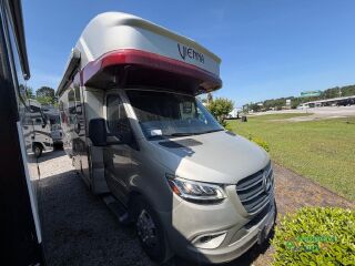 2025 RENEGADE VIENNA 25VFWC