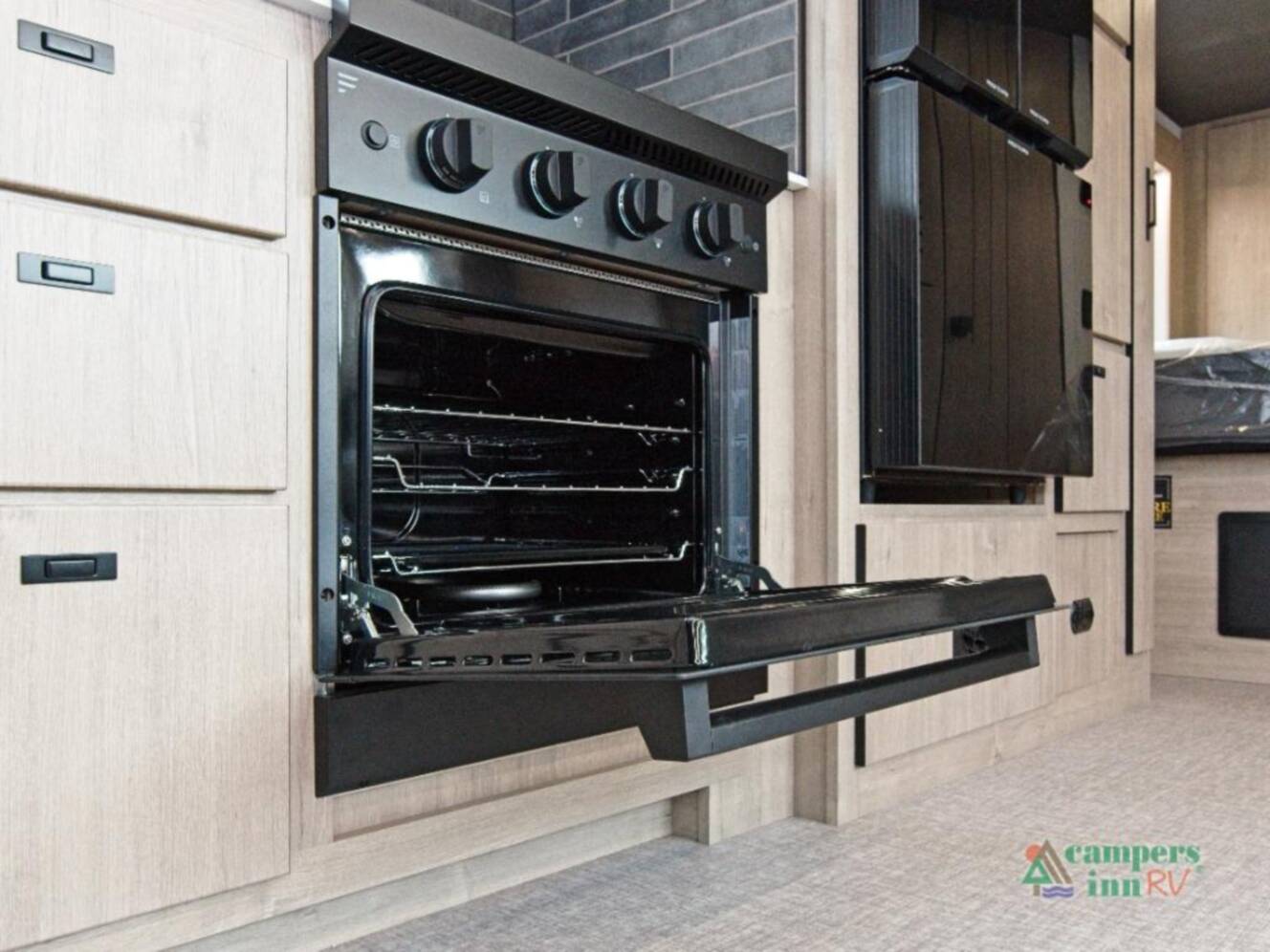 A photo of this 2026 Grand Design Lineage Series F 31ZW