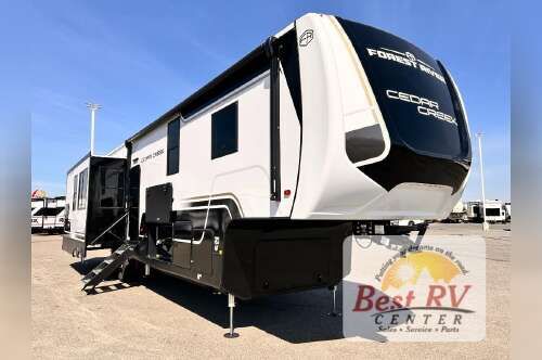 2026 Forest River Rv Cedar Creek 39RKB in turlock CA