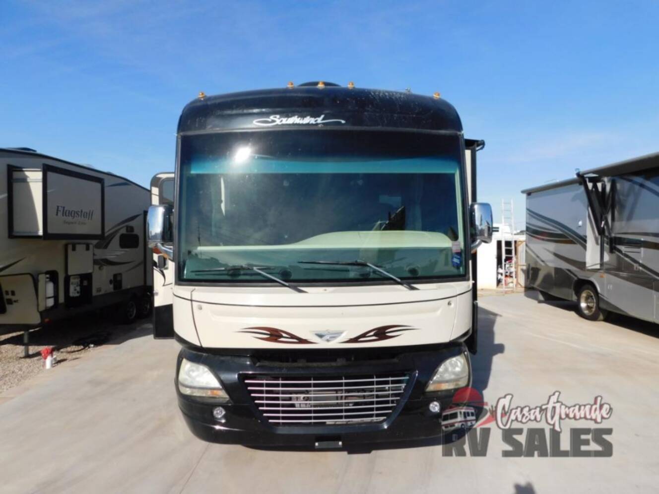 A photo of this 2011 Fleetwood Rv Southwind 35J