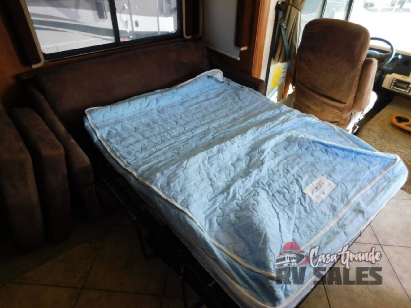 A photo of this 2011 Fleetwood Rv Southwind 35J