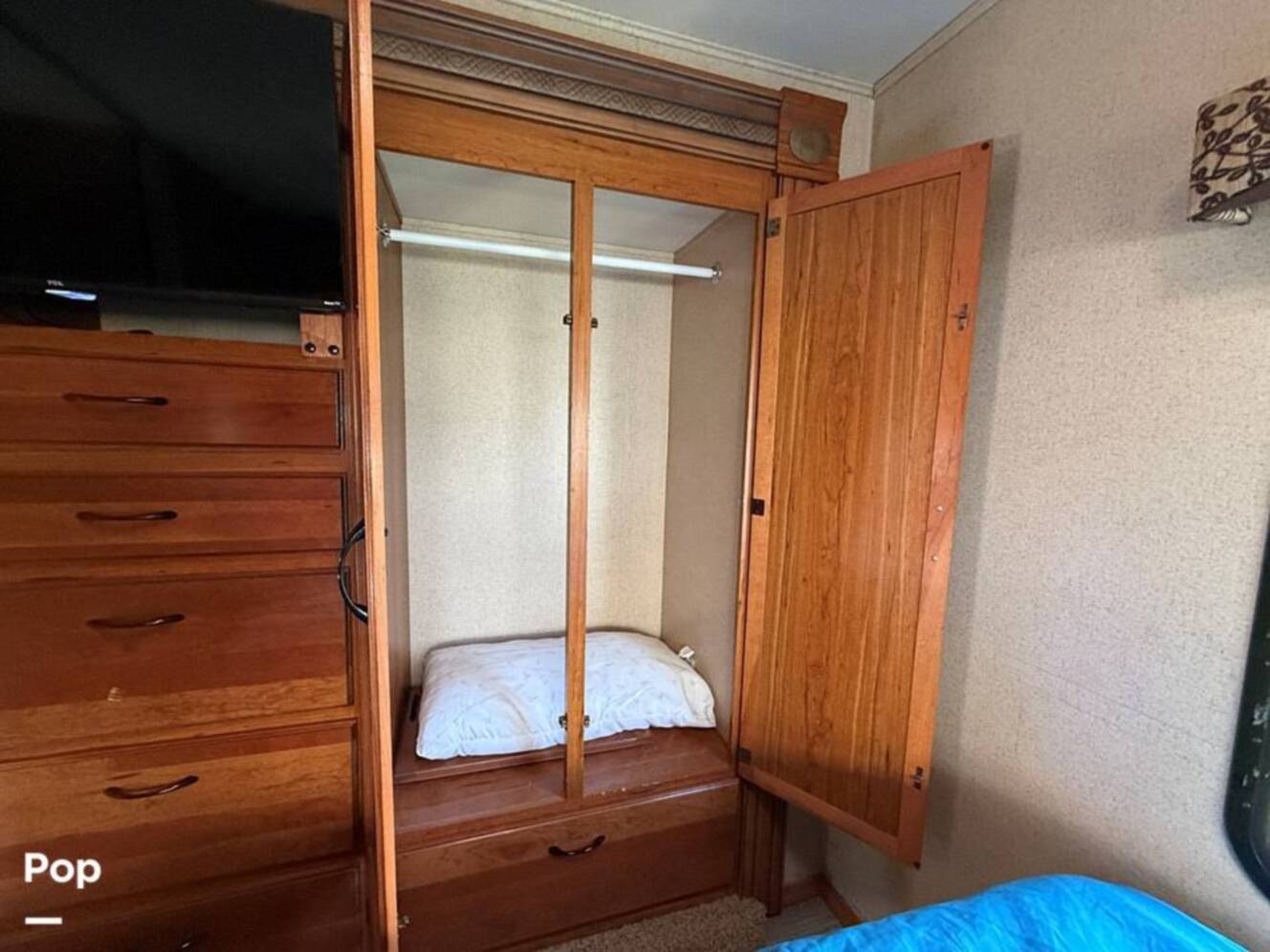 A photo of this 2016 Jayco Redhawk 31XL