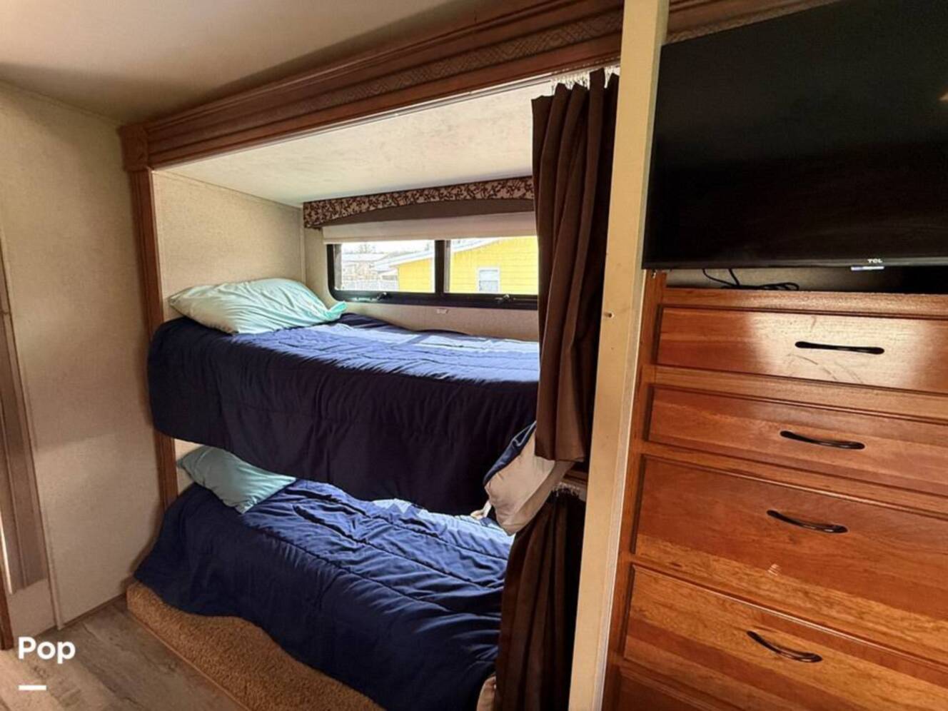 A photo of this 2016 Jayco Redhawk 31XL