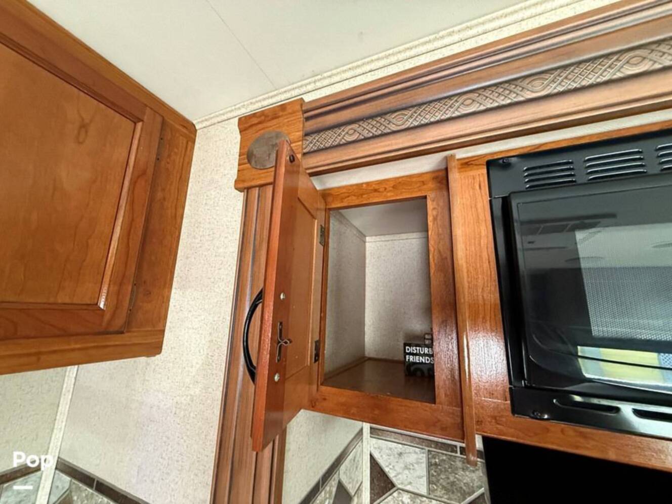 A photo of this 2016 Jayco Redhawk 31XL