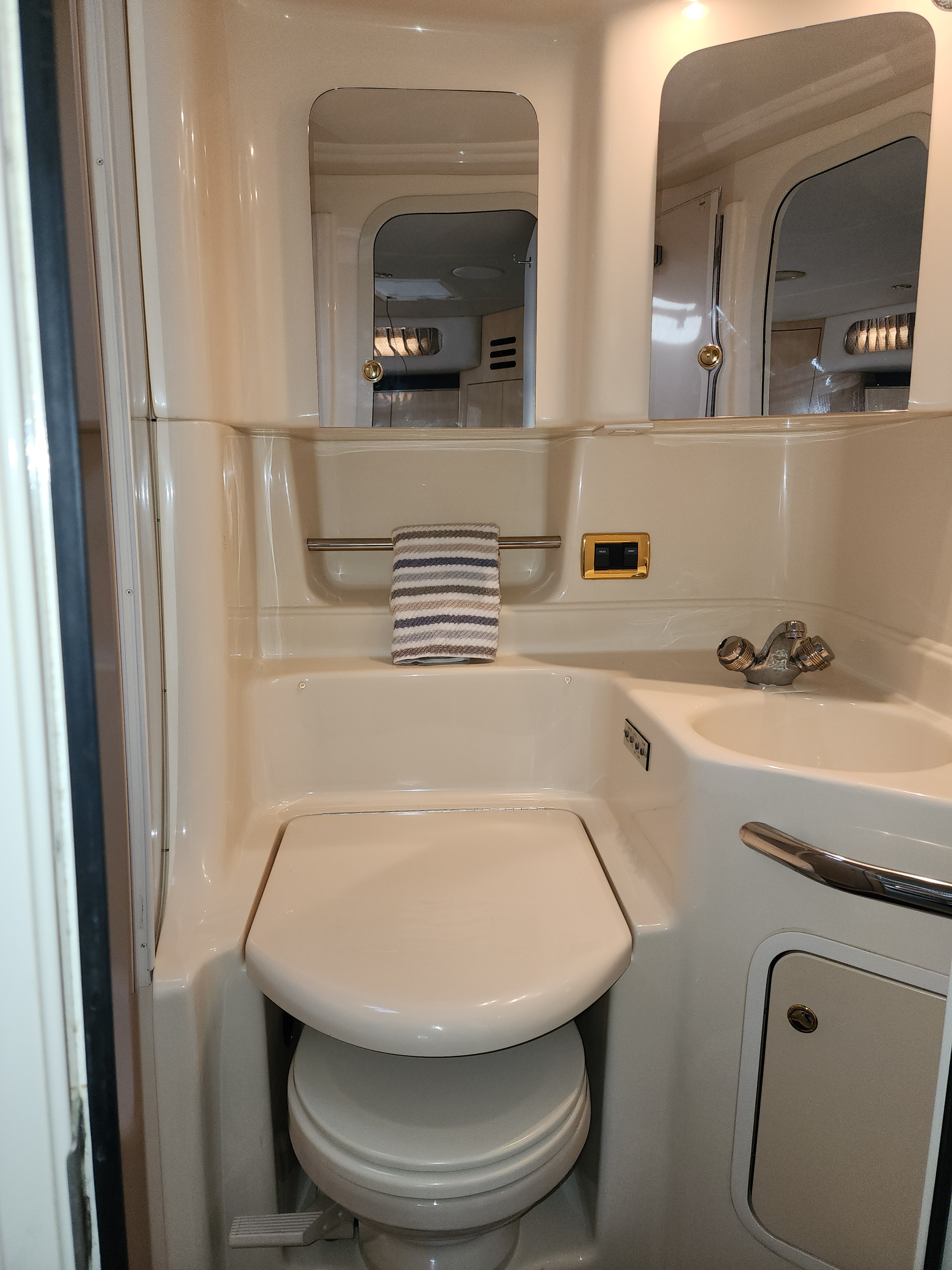 View more photos of this listing