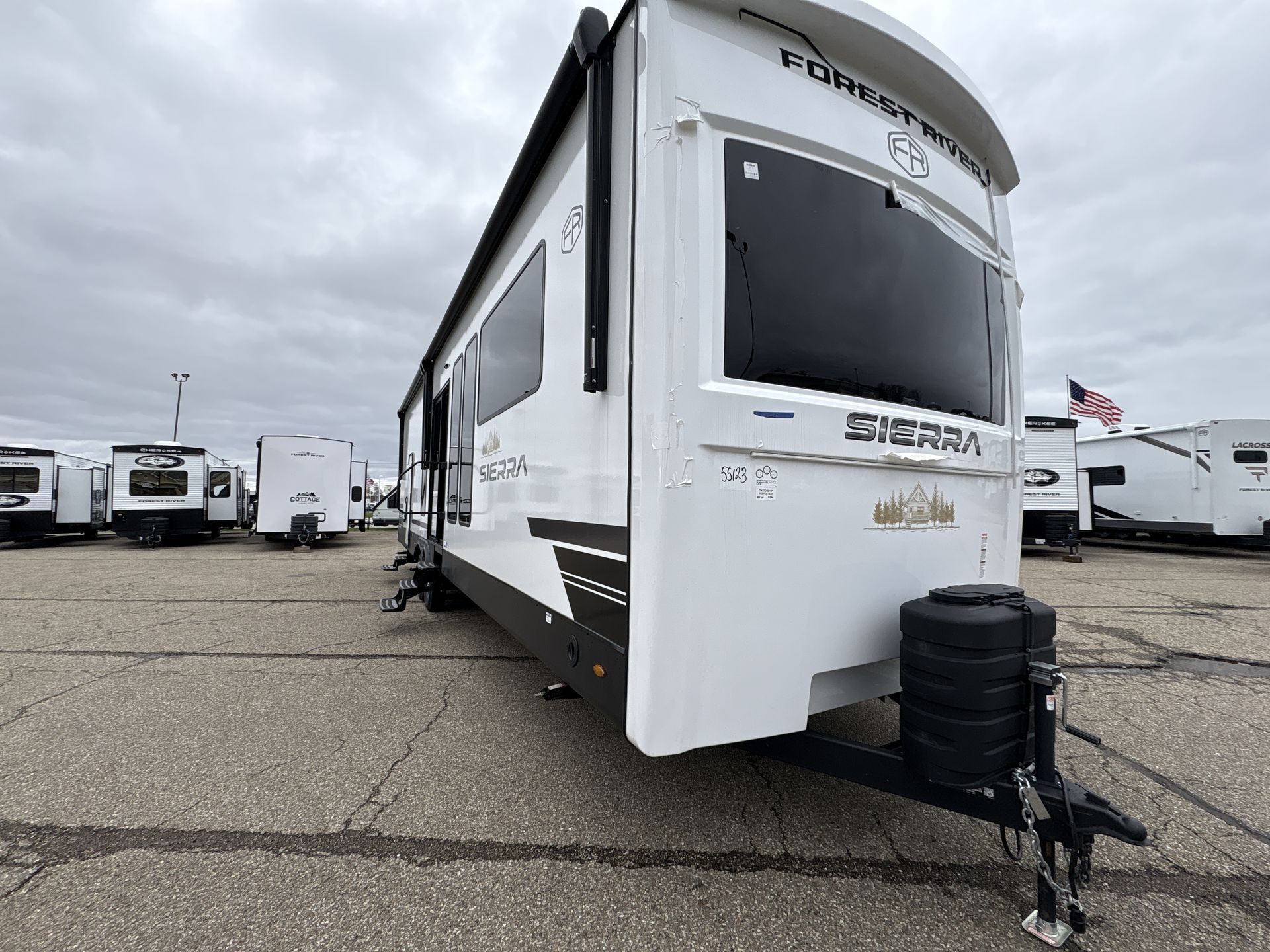 2026 Forest River Sierra 422FKL in lancaster OH