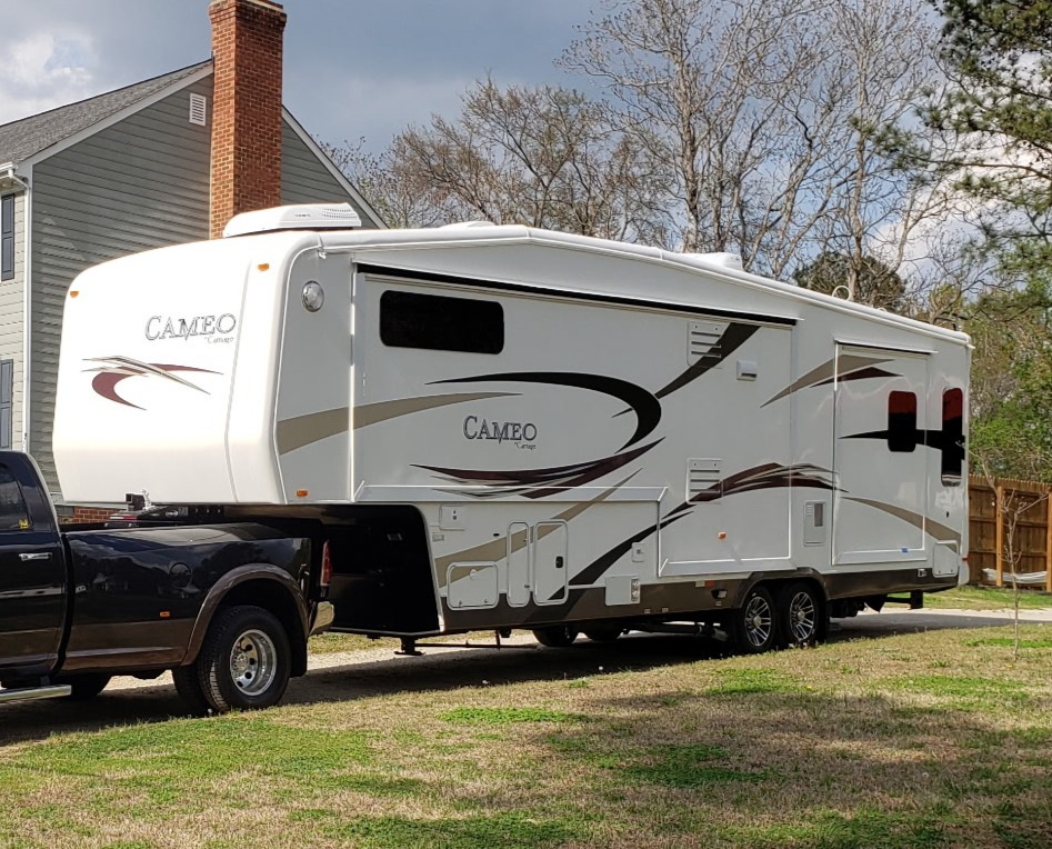 2011 Carriage CAMEO 37CKSLS RV