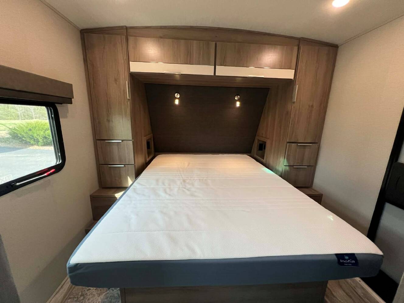 A photo of this 2021 Grand Design IMAGINE 2250RK