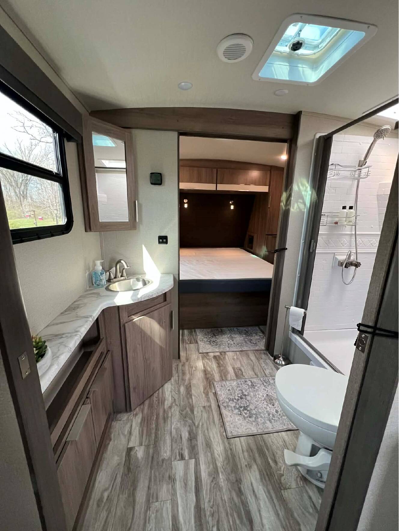 A photo of this 2021 Grand Design IMAGINE 2250RK