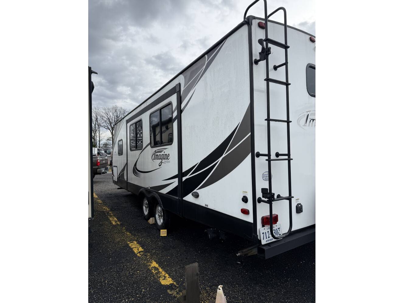 A photo of this 2017 Grand Design IMAGINE 2600RB