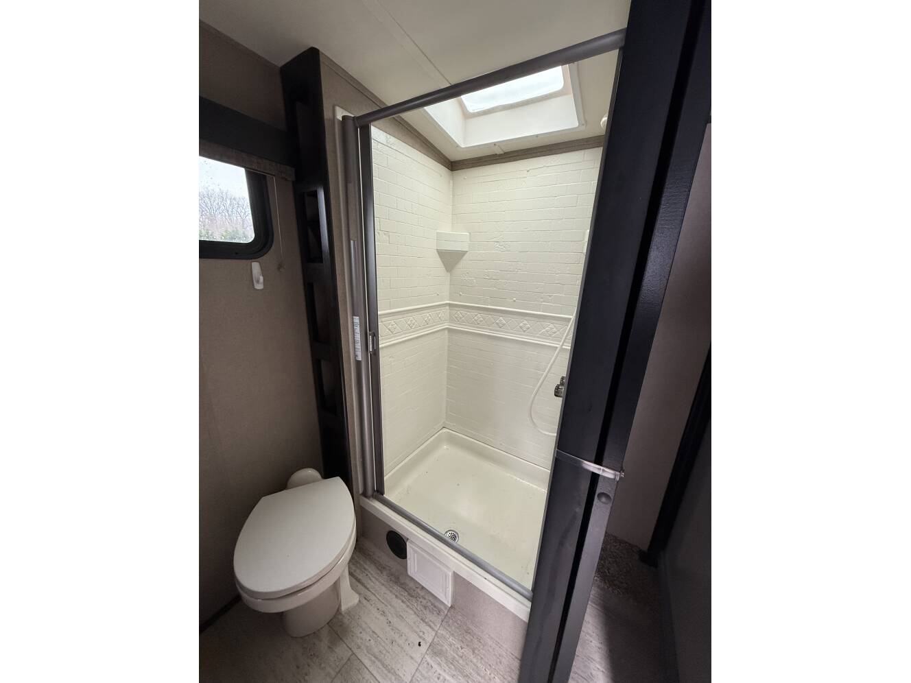 A photo of this 2017 Grand Design IMAGINE 2600RB