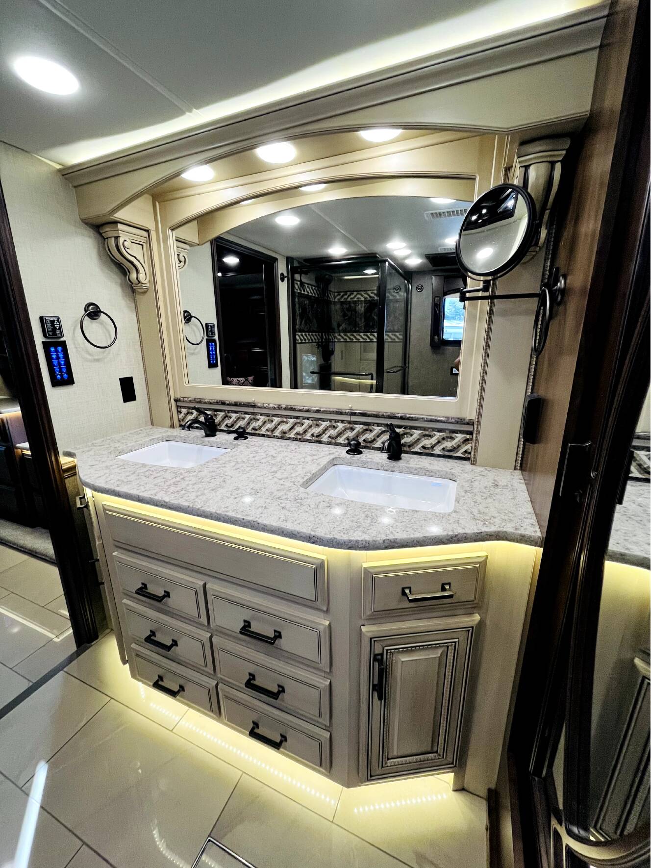 A photo of this 2016 Entegra Coach CORNERSTONE 45B
