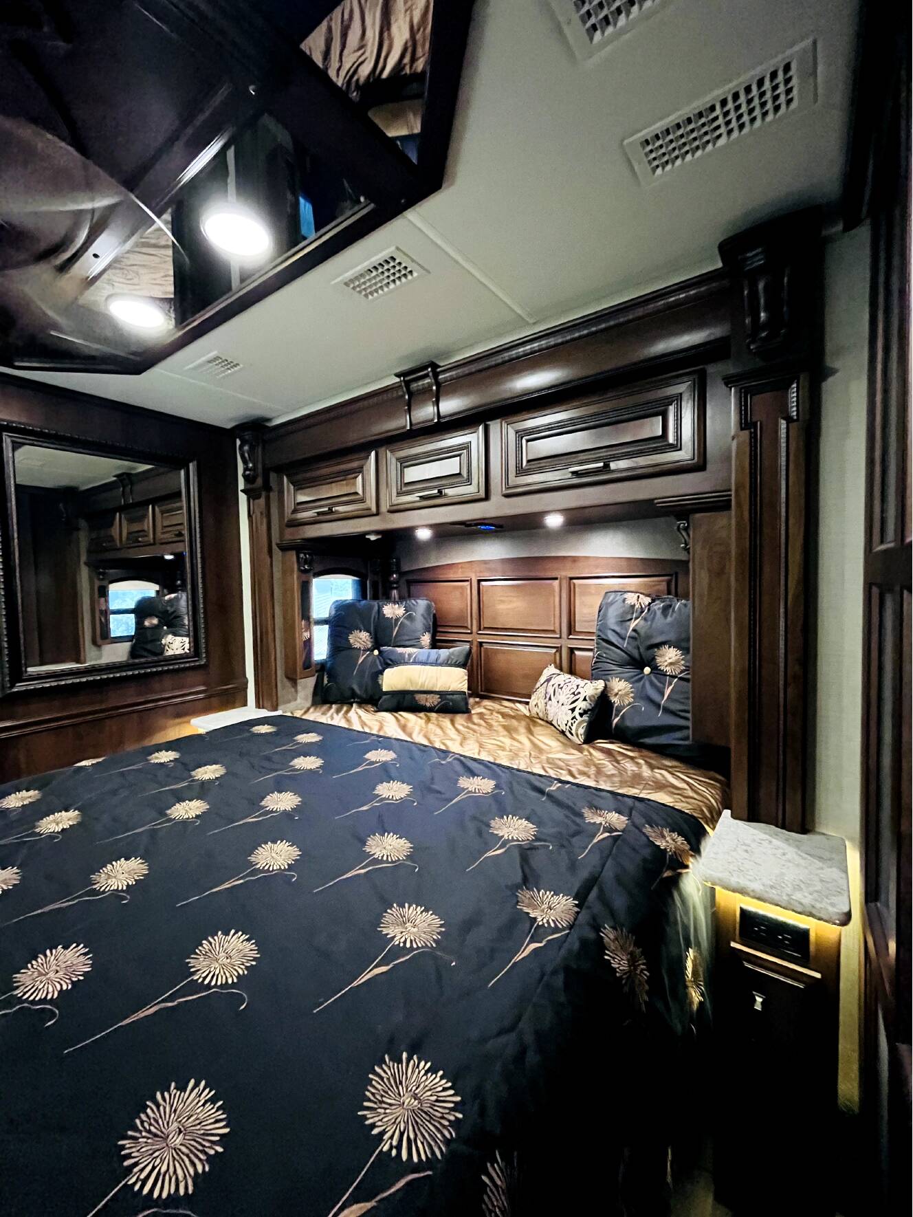 A photo of this 2016 Entegra Coach CORNERSTONE 45B