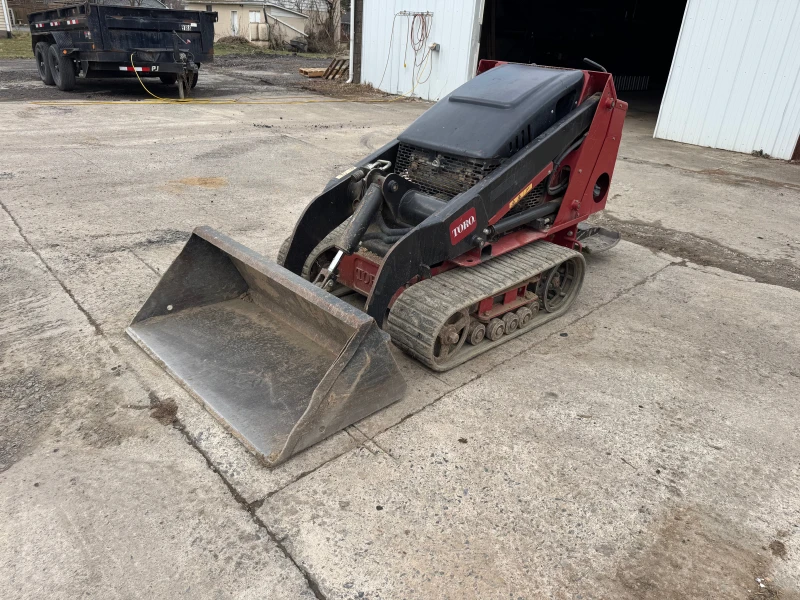 2019 TORO Dingo TX427