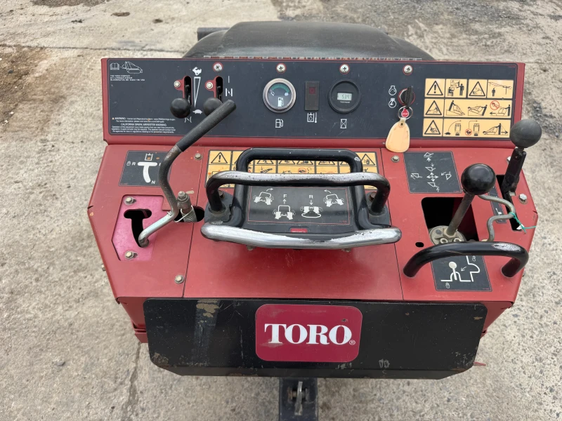 2019 TORO Dingo TX427