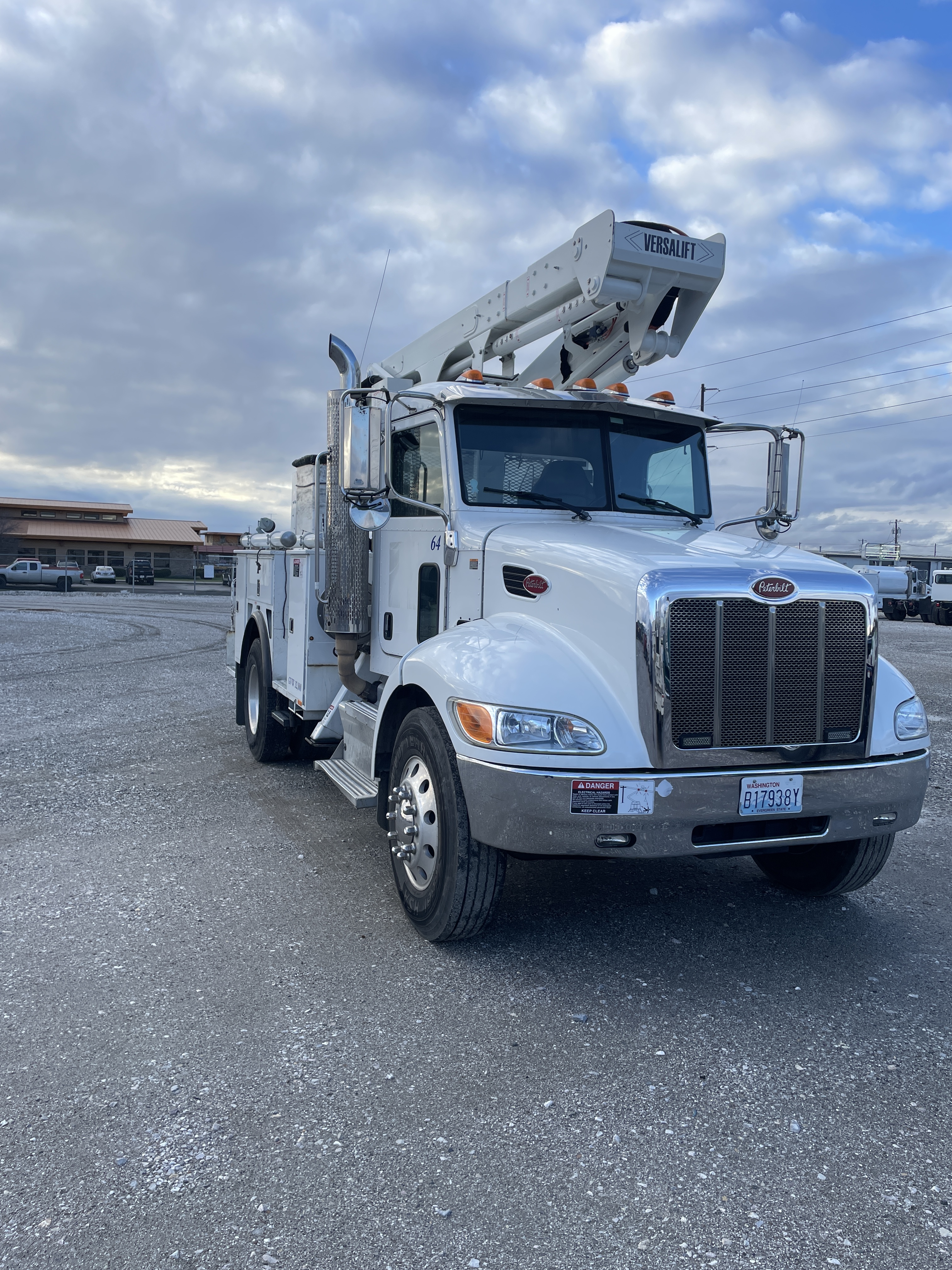 2014 PETERBILT 337 in Nampa, ID