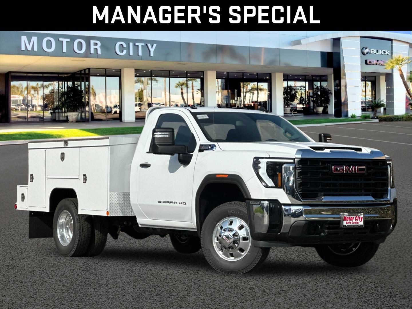 2025 GMC SIERRA in Bakersfield, CA