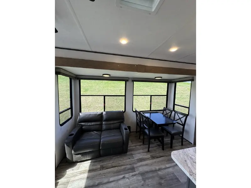 2025 DUTCHMEN ASPEN TRAIL 390LOFT