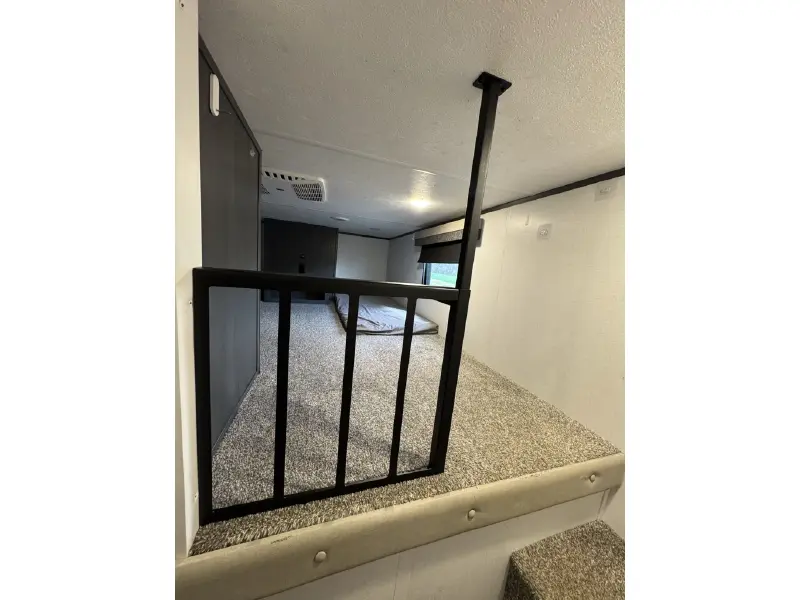 2025 DUTCHMEN ASPEN TRAIL 390LOFT