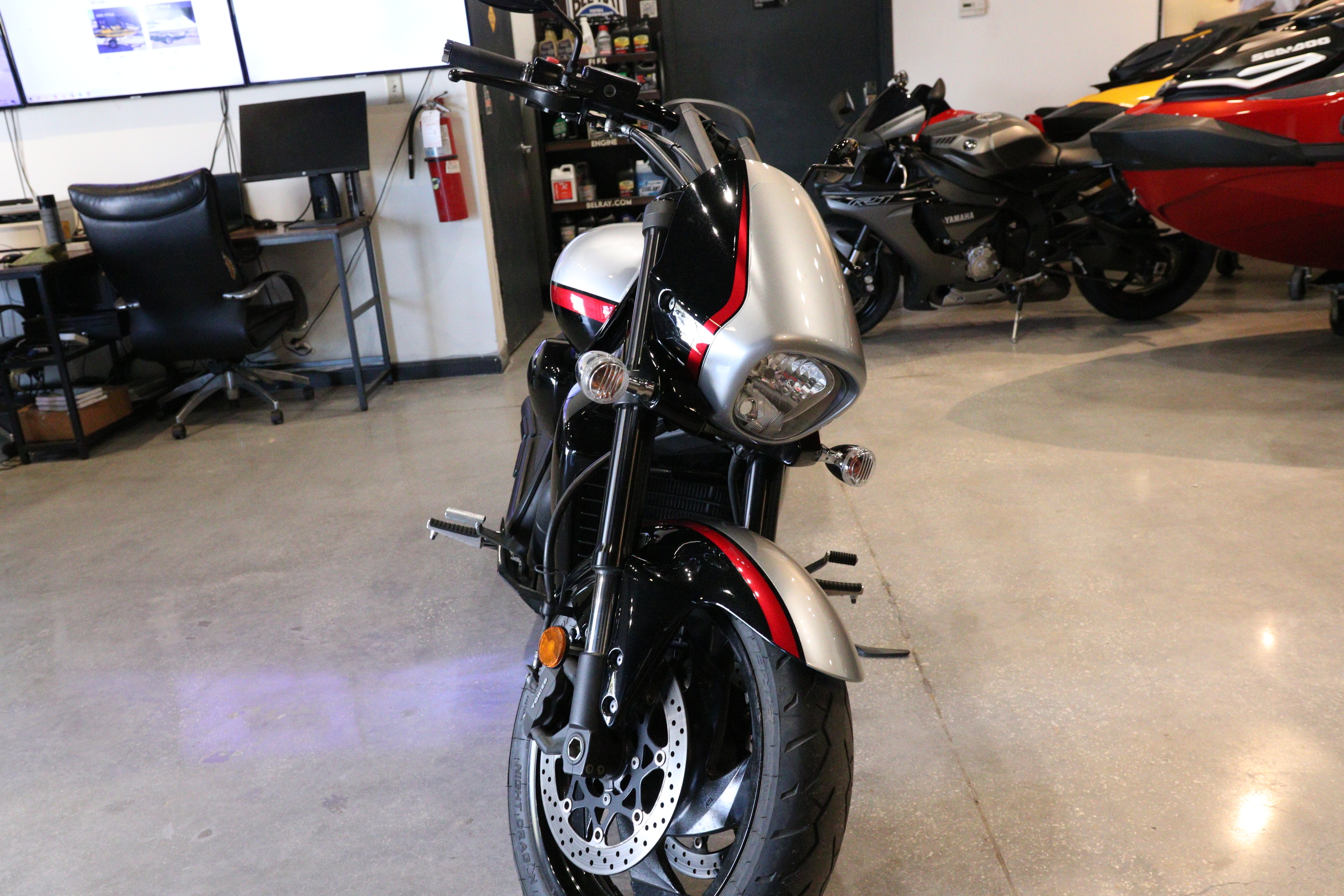 2018 Suzuki Boulevard M109R in tampa FL