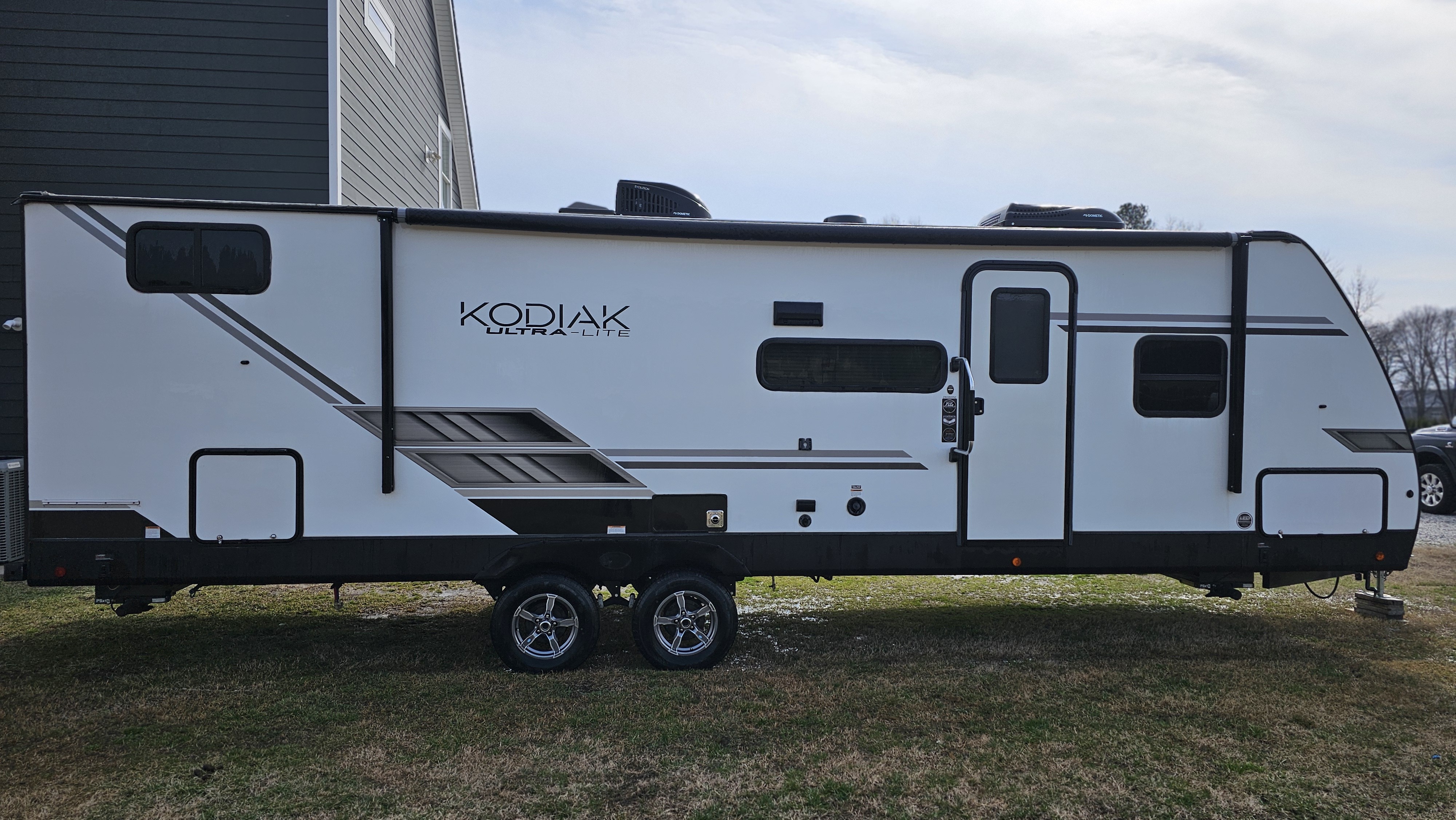 2022 Dutchmen KODIAK ULTRA LITE 283BHSL in virginia beach VA