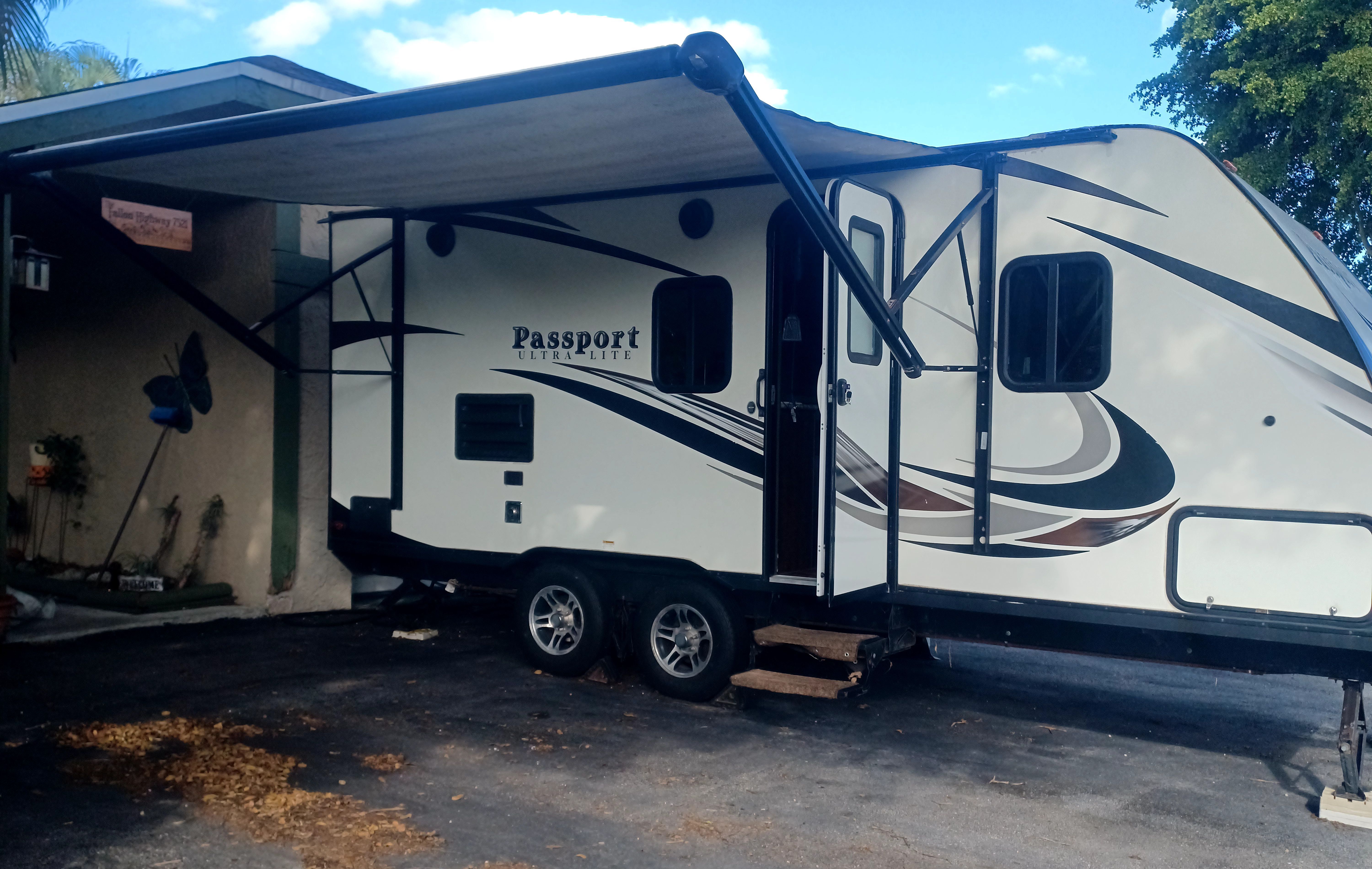 2017 Keystone PASSPORT ULTRA LITE 199ML in north lauderdale FL