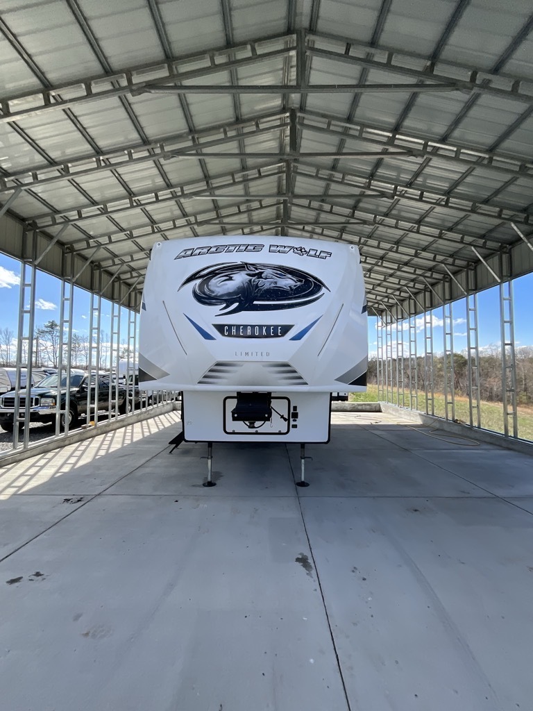 2022 Forest River CHEROKEE ARCTIC WOLF 291RL in dobson NC