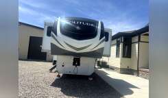 2021 Grand Design SOLITUDE 380FL RV