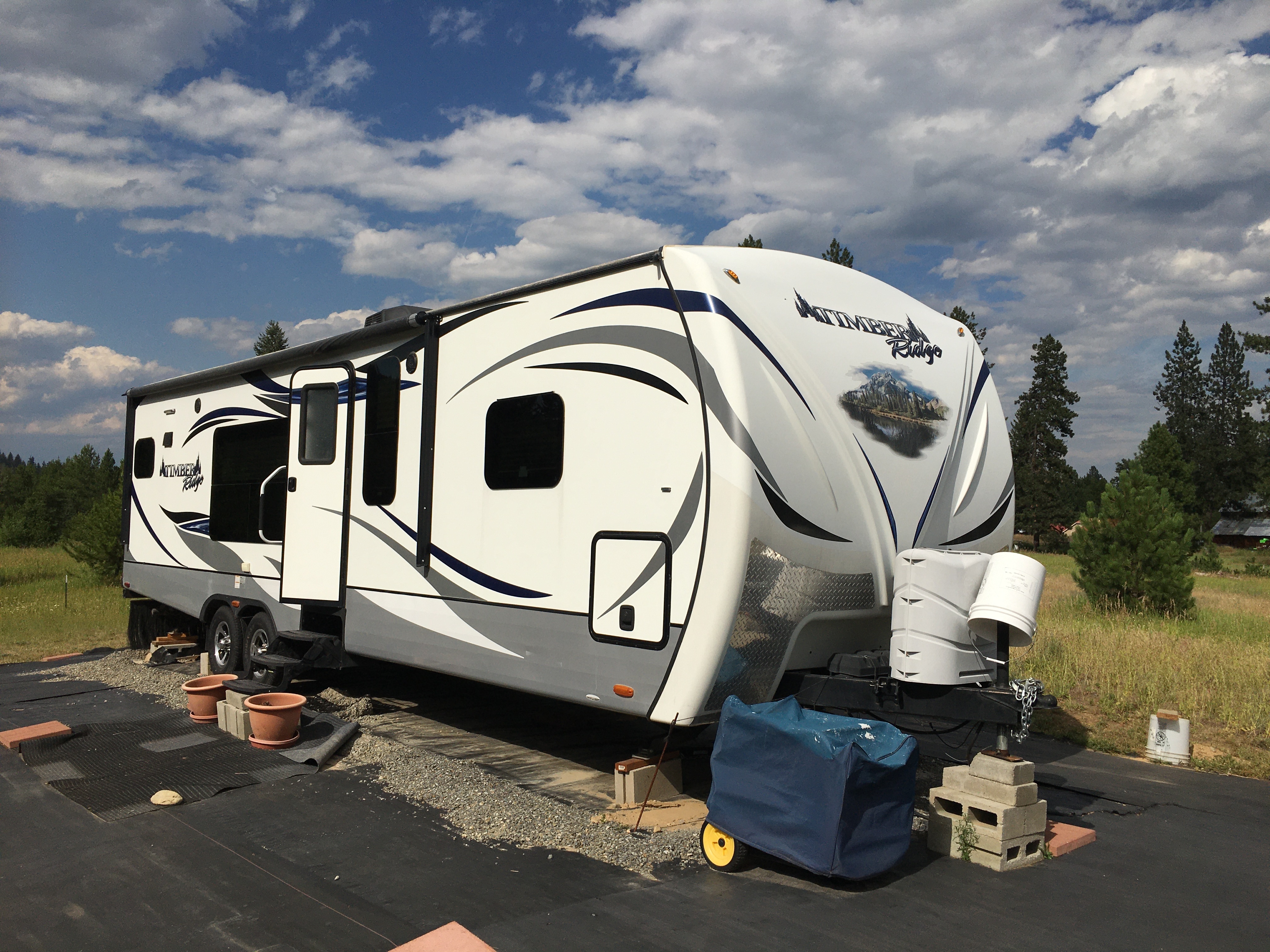 2014 Outdoors Rv Manufacturing TIMBER RIDGE 280RKS in sagle ID