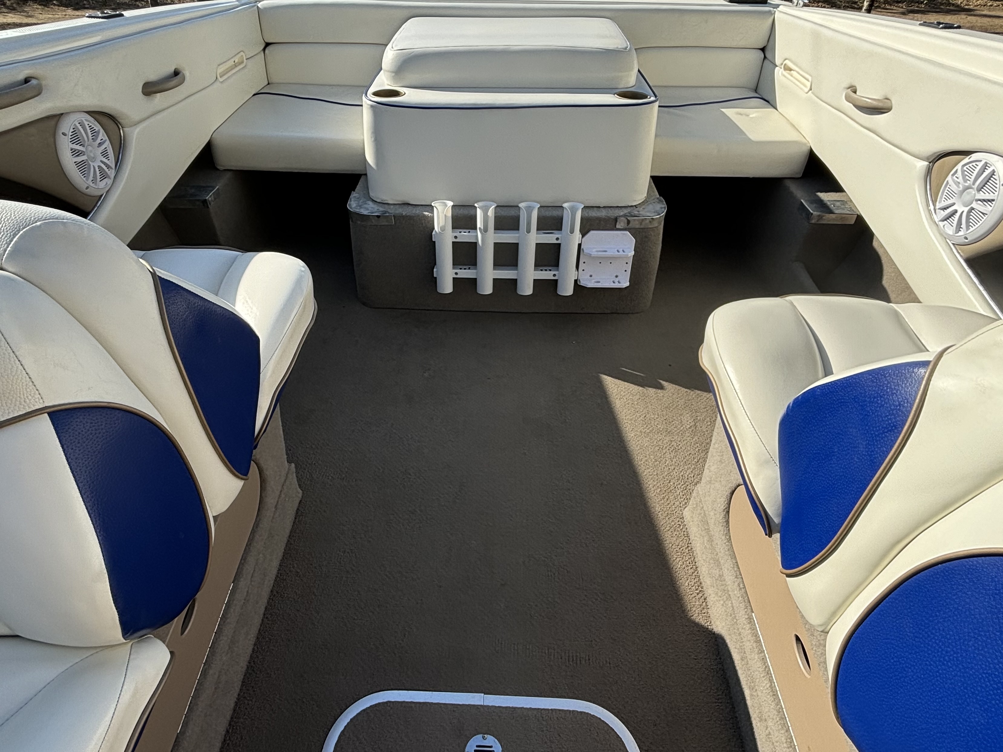 2003 Bayliner 2152 Capri Cuddy in oakdale CA