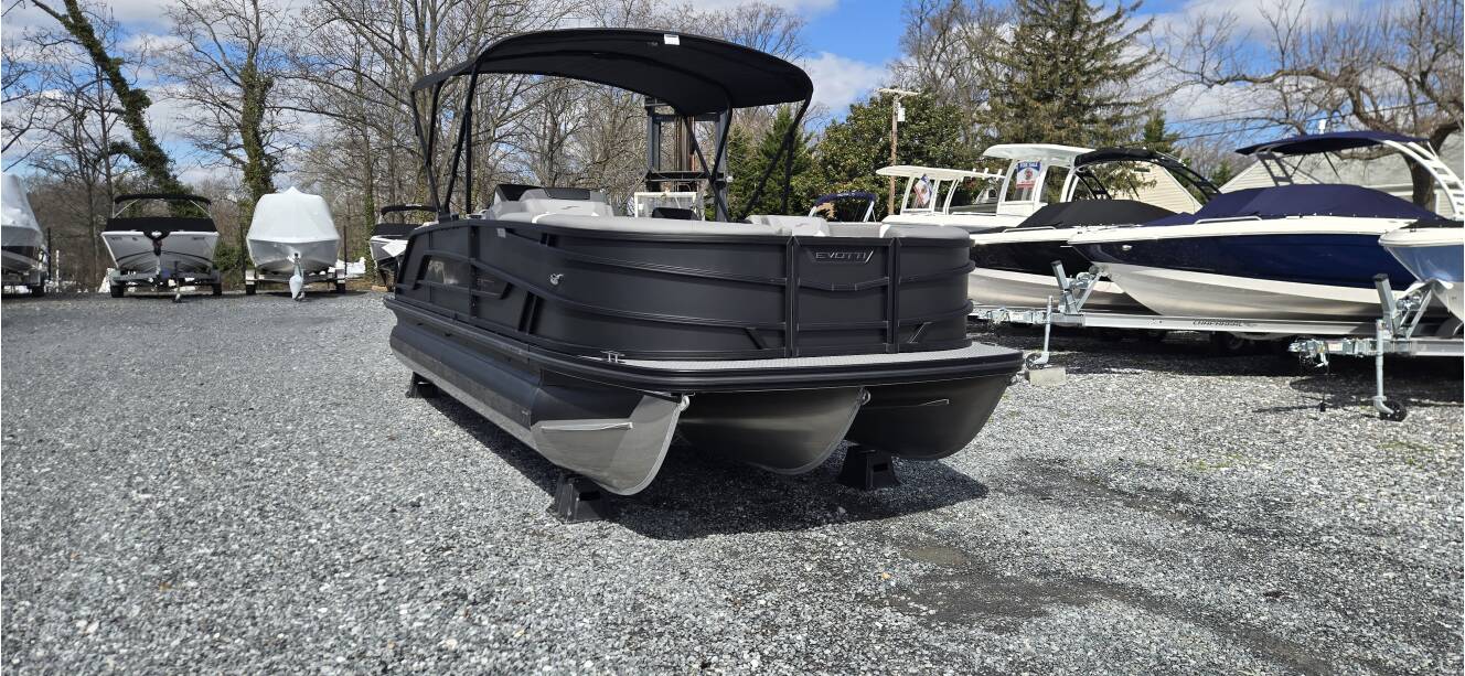 A photo of this 2026 Evotti 521 QL