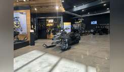 2022 Ski-Doo Mach Z Rotax® 900 ACE Turbo R 2-ply RipSaw II 1. Snowmobile snowmobile