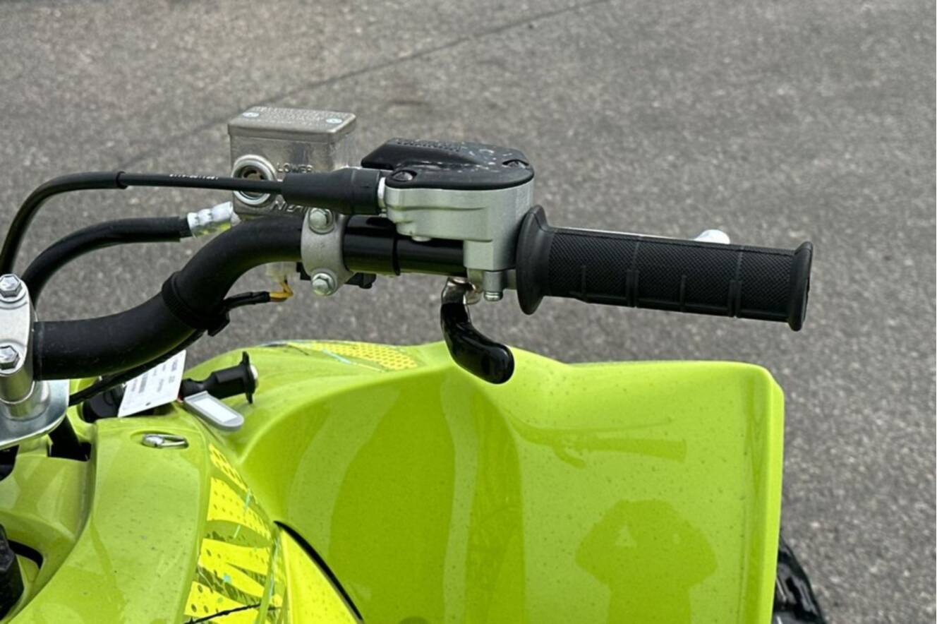 A photo of this 2025 Yamaha YFZ450R SE