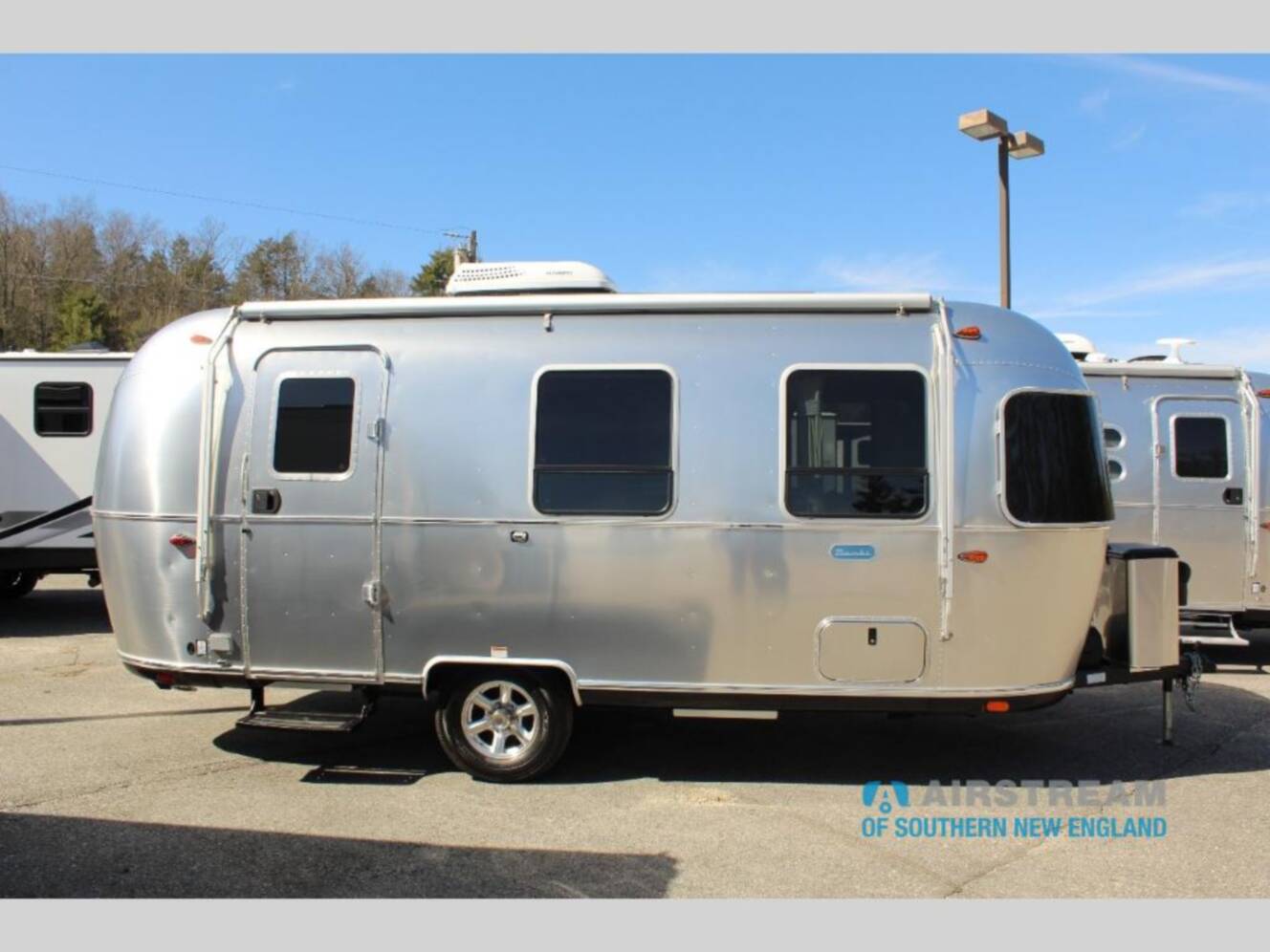 A photo of this 2026 Airstream Bambi 22FB